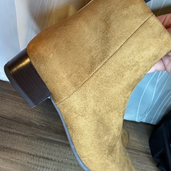 No Boundaries Shoes - No Boundaries Tan Suede Ankle Boots